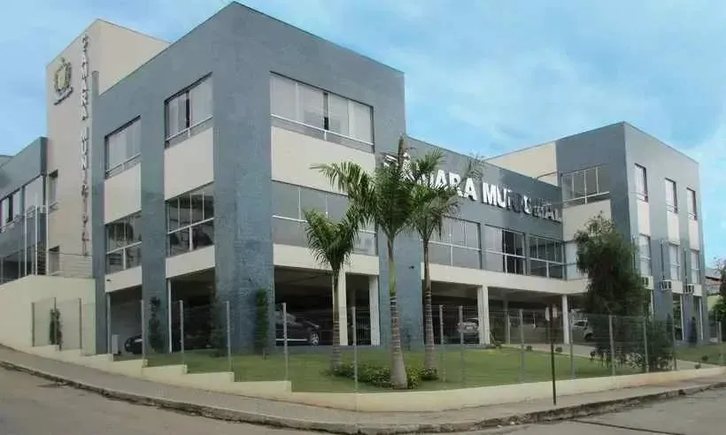 Câmara de Nova Serrana vota cinco projetos em reunião conjunta nesta segunda-feira